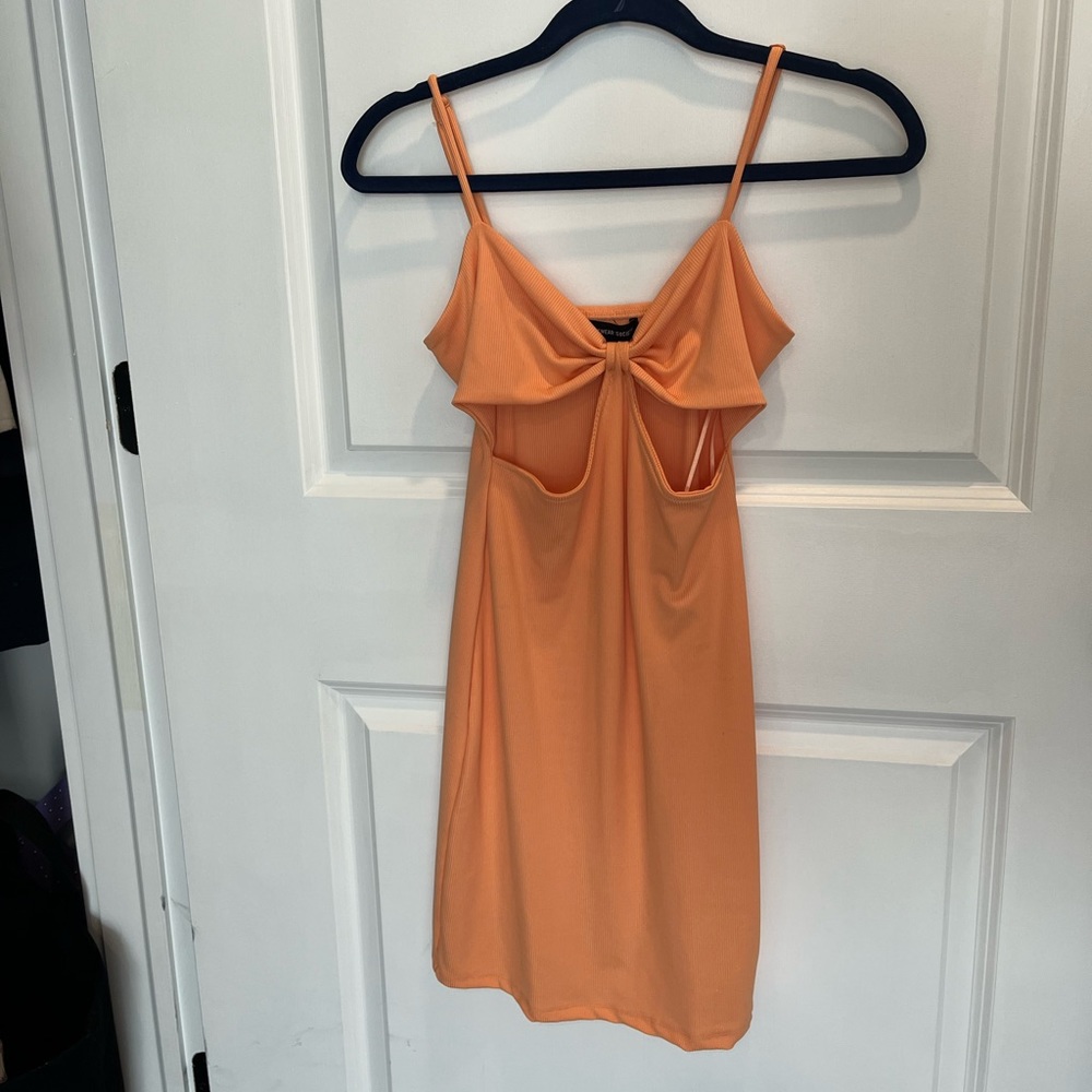 Cute going out dress, never worn!